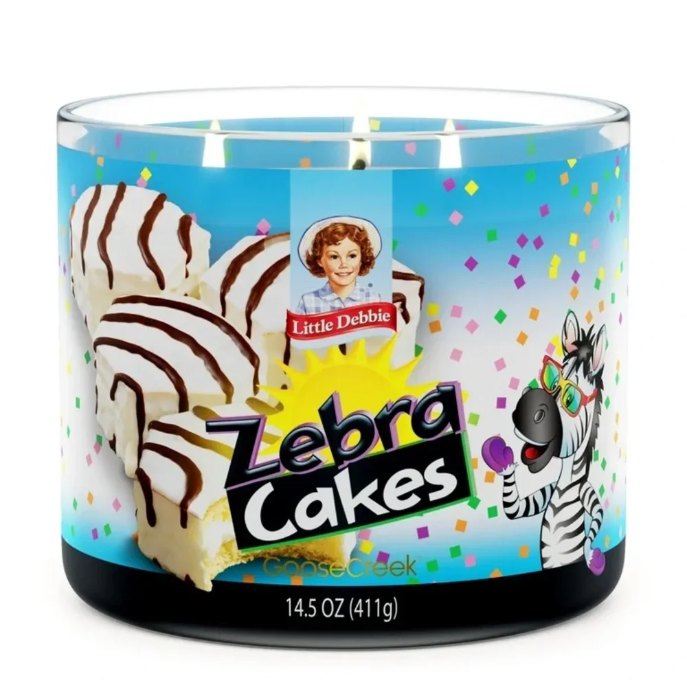 GooseCreek x Little Debbie Zebra Cakes Candle - Picture 1 of 10
